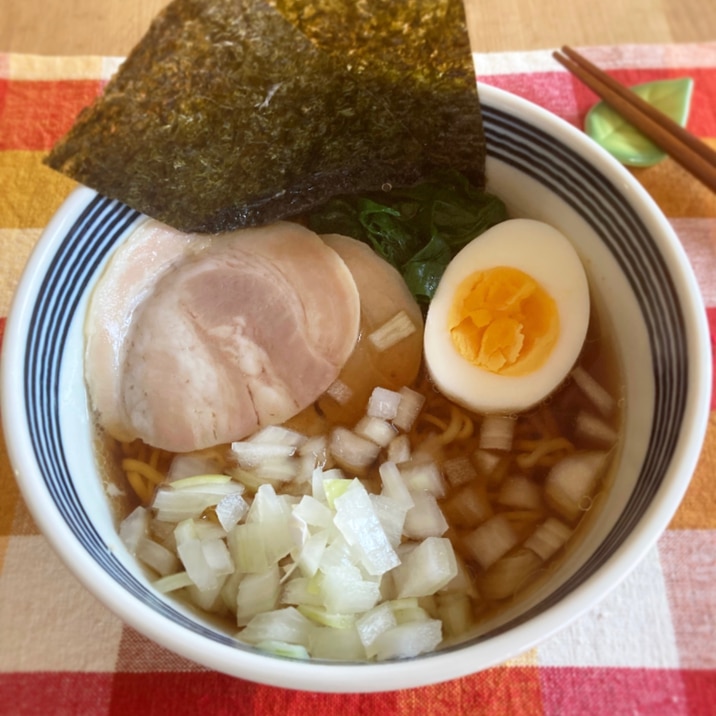 刻み玉ねぎと即席麺で☆簡単八王子ラーメン♪